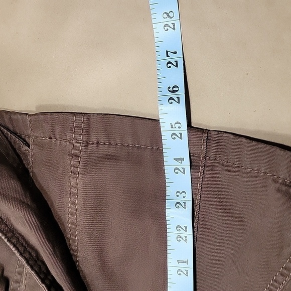 French Cuff Size M Brown Safari Style Jacket.  Belted and Button Down.  GUC - Picture 10 of 11